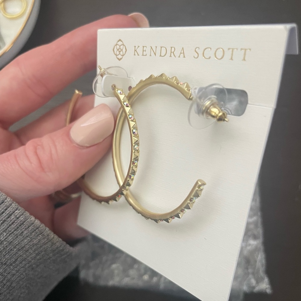 Kendra Scott Hoops